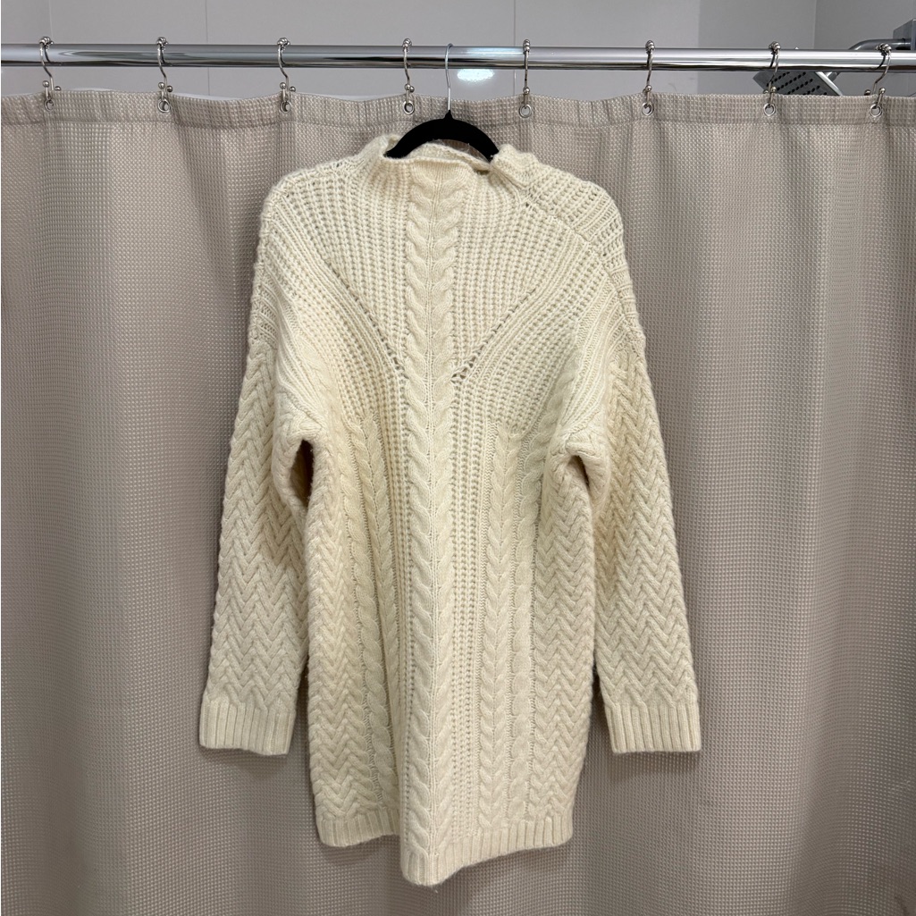 L'academie Cream Cable Knit Turtleneck Sweater